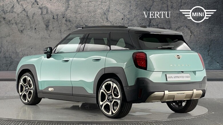 MINI Aceman 135kW E Classic 43kWh 5dr Auto Electric Hatchback